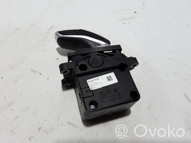 Peugeot 2008 II Gear selector/shifter (interior) 98336270DX