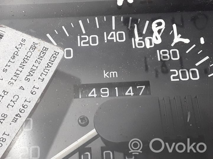 Renault 19 Compteur de vitesse tableau de bord 7700815938