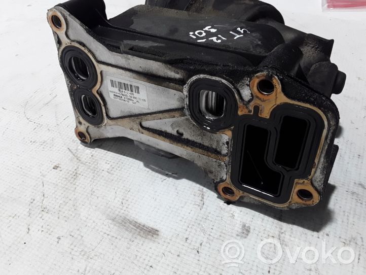 BMW 5 GT F07 Support de filtre à huile 7800066