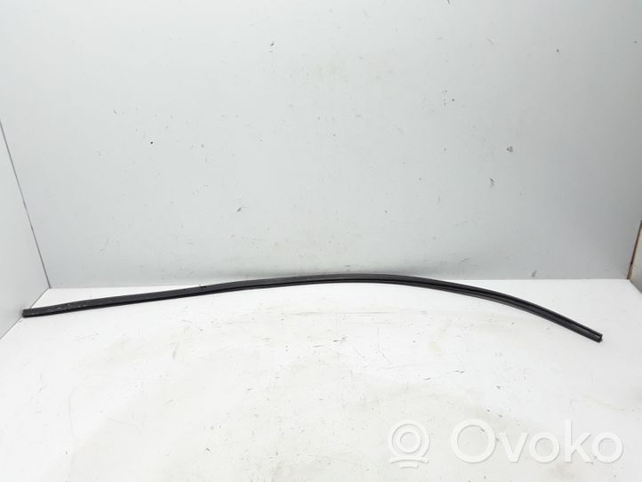 Volvo S60 Uszczelka pokrywy silnika / maski przedniej 31479553