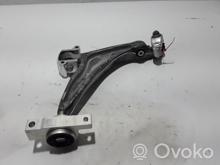Volvo XC60 Front lower control arm/wishbone 31658893