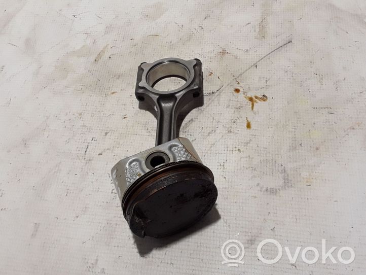 Renault Megane III Piston avec bielle 7701476929