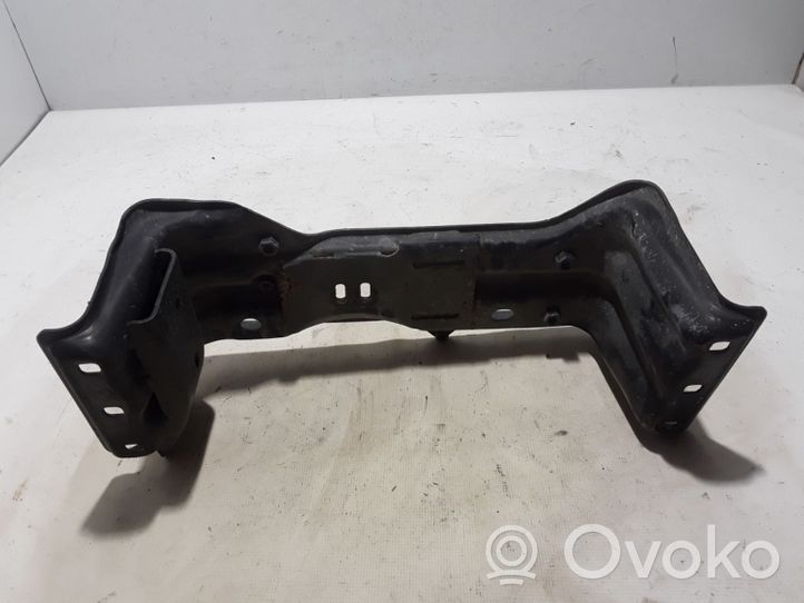 Dodge Durango Supporto di montaggio scatola del cambio 68252525AA