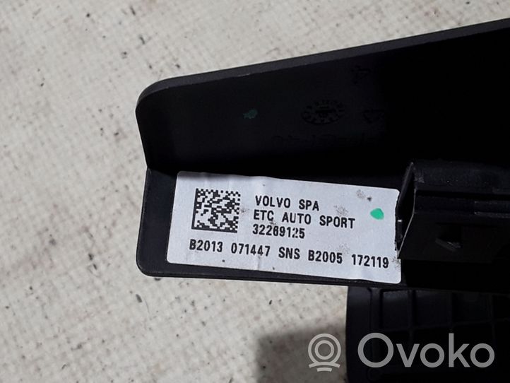 Volvo XC60 Accelerator throttle pedal 32269125