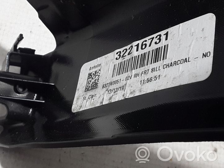 Volvo S60 Etuoven kynnyksen suojalista 32216731