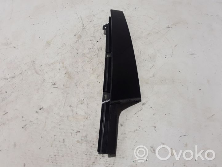 Volvo S60 Rivestimento modanatura del vetro della portiera anteriore 32257389