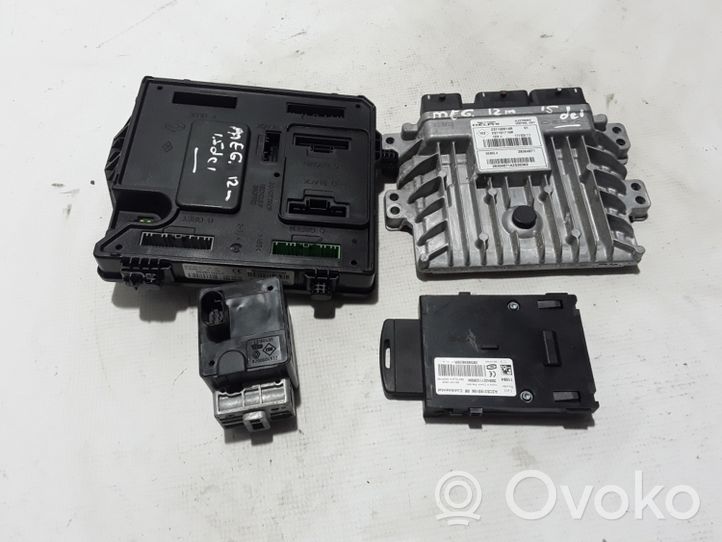 Renault Megane III Engine ECU kit and lock set 