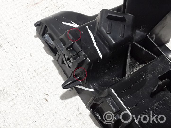 Ford Fiesta Uchwyt / Mocowanie zderzaka przedniego H1BB17D959A1