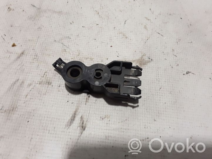 Ford Fiesta Support, tuyau de refroidissement intermédiaire GN116K784AB