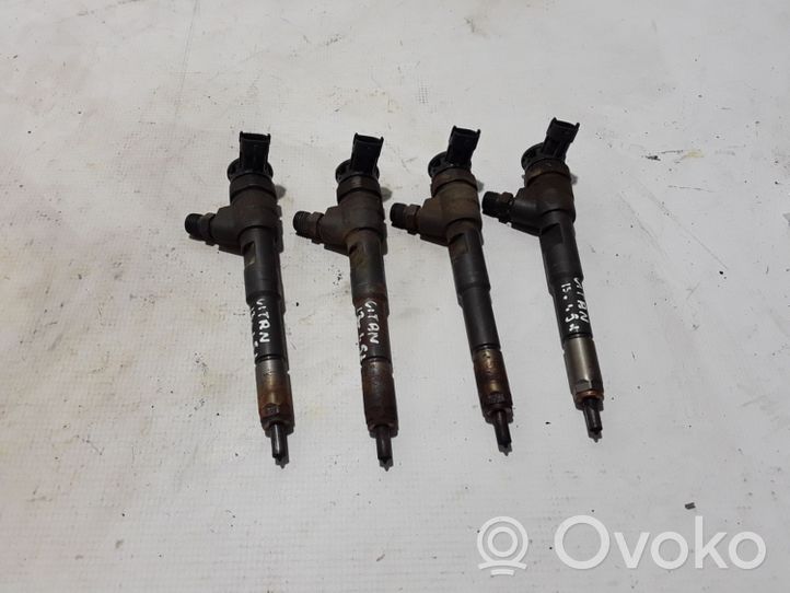 Mercedes-Benz Citan W415 Fuel injector 8201108033