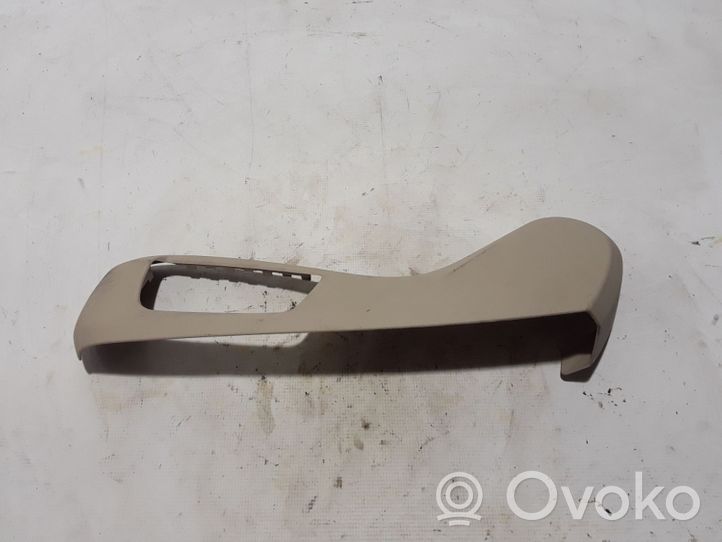 BMW 5 F10 F11 Moldura del asiento 7317441