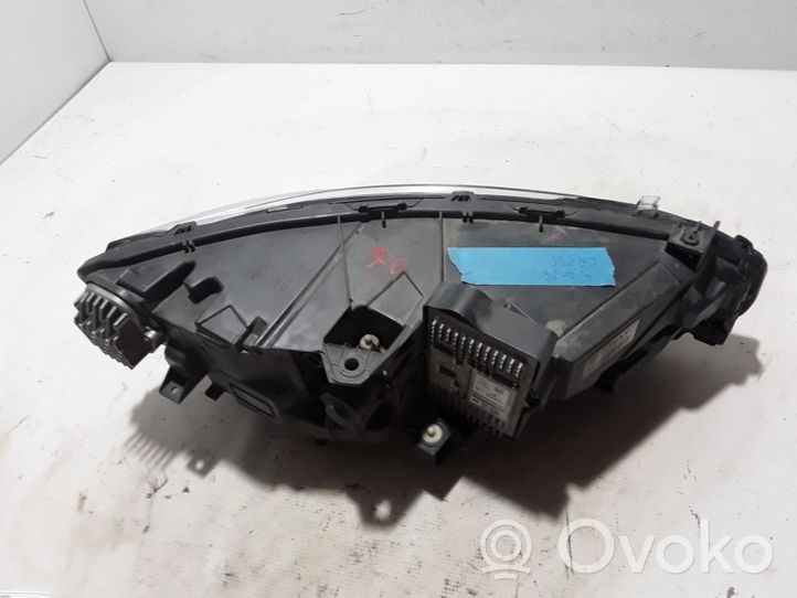 Volvo S90, V90 Lampa przednia 31386170