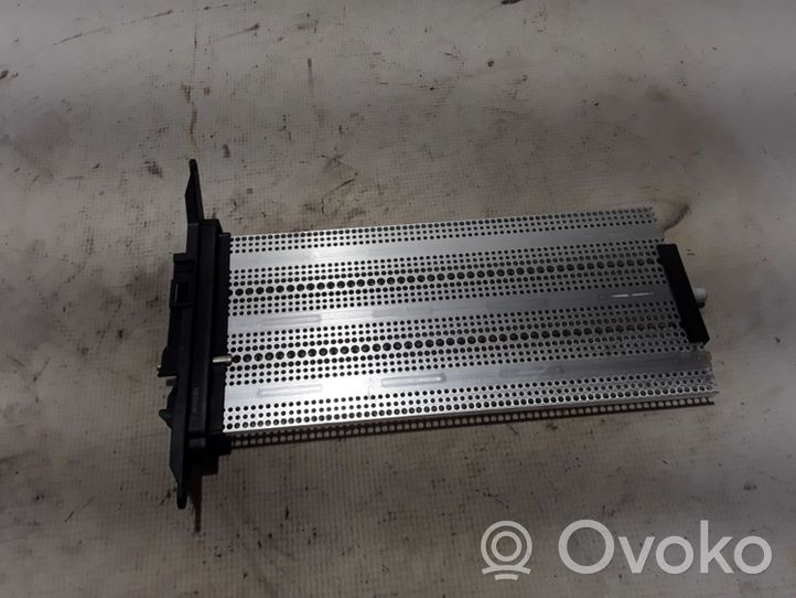 Audi A6 S6 C7 4G Radiateur électrique de chauffage auxiliaire 4G0819011A