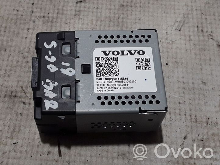 Volvo S90, V90 USB-pistokeliitin 31415549