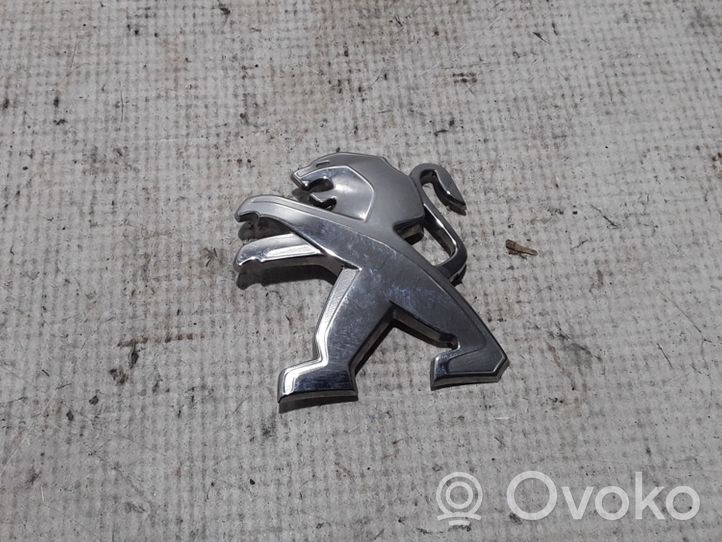 Peugeot 208 Logo, emblème, badge 98276168DX