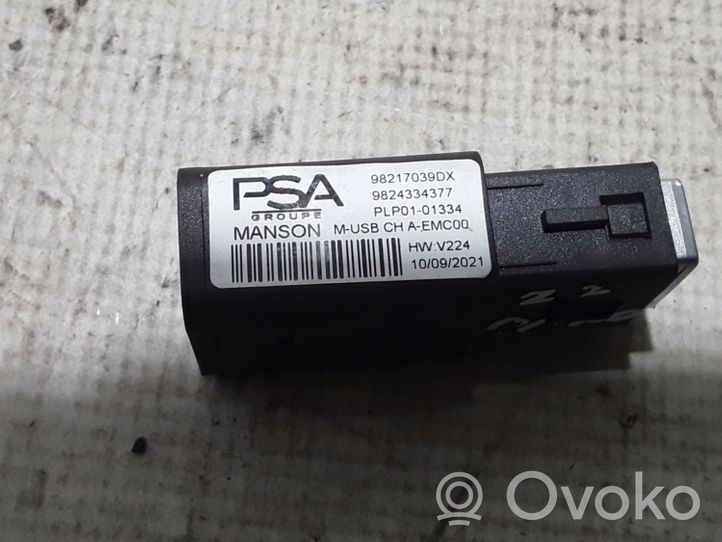 Peugeot 208 Gniazdo / Złącze USB 98217039DX