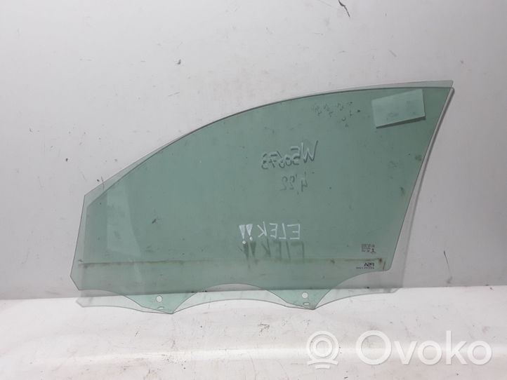 Peugeot 208 Pagrindinis priekinių durų stiklas (keturdurio) 9837167180