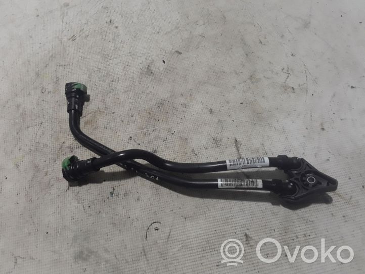 BMW X3 G01 Tubo flessibile del radiatore dell’olio del cambio 8597825