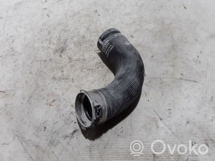 Volvo S60 Tube d'admission de tuyau de refroidisseur intermédiaire 32222071