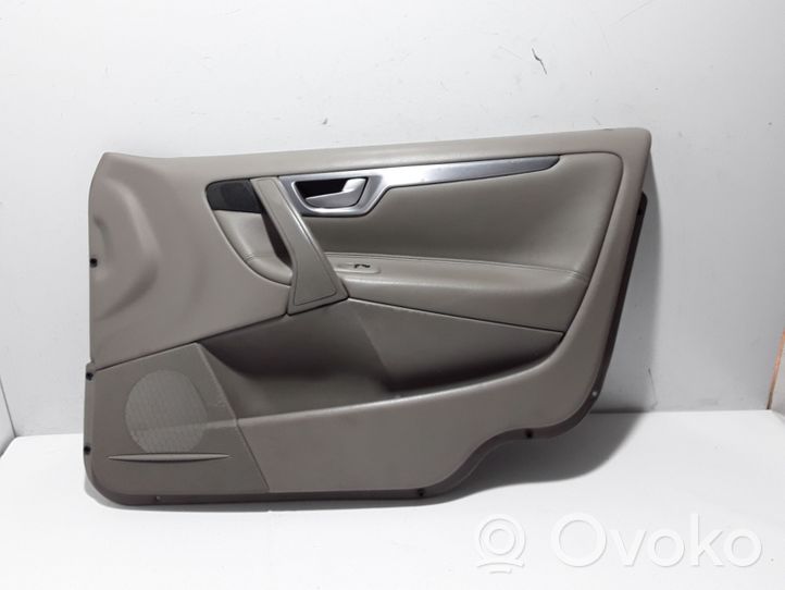 Volvo V70 Etuoven verhoilu 39990472