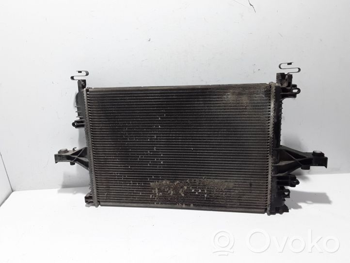 Volvo V70 Radiateur de refroidissement 31319056