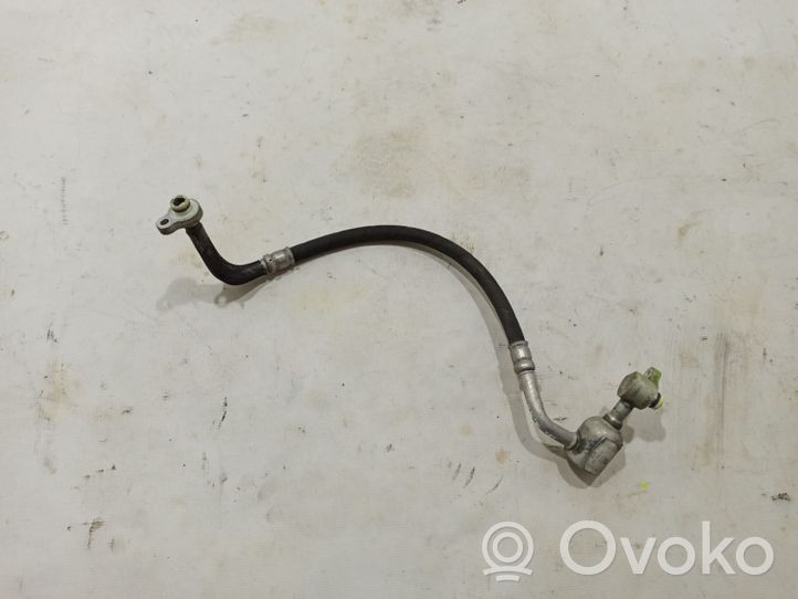 Land Rover Evoque I Air conditioning (A/C) pipe/hose BJ3219N601CC