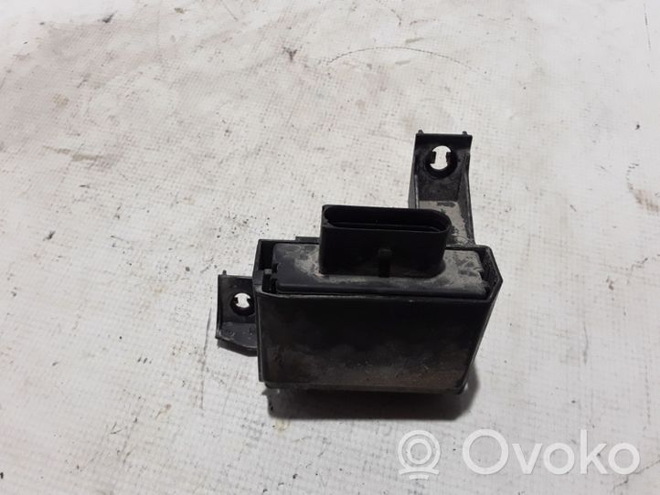 Audi A6 S6 C8 4K Polttoaineen ruiskutuspumpun ohjainlaite/moduuli 4K0906121B