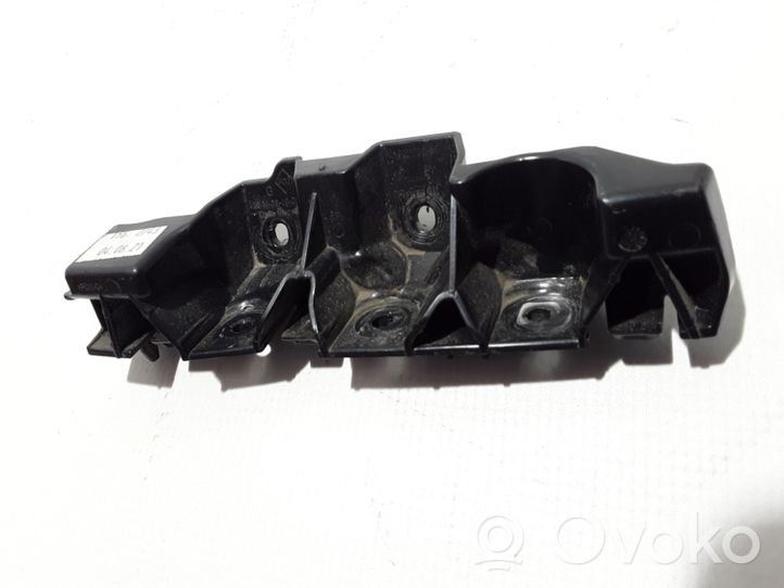 Dacia Sandero Front bumper mounting bracket 622231356R