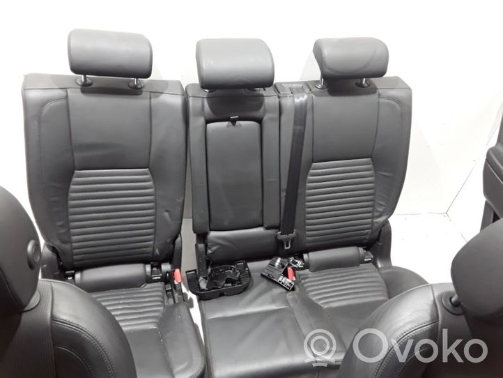 Land Rover Discovery Sport Kit intérieur 