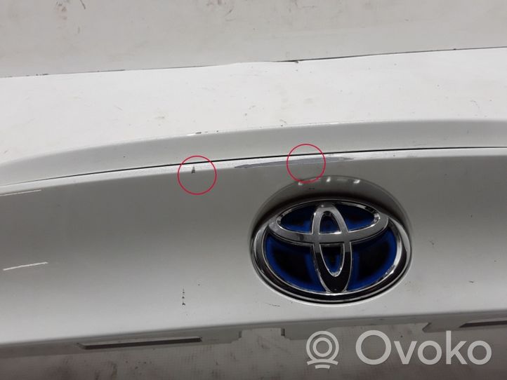 Toyota C-HR Éclairage de plaque d'immatriculation 76811F4010