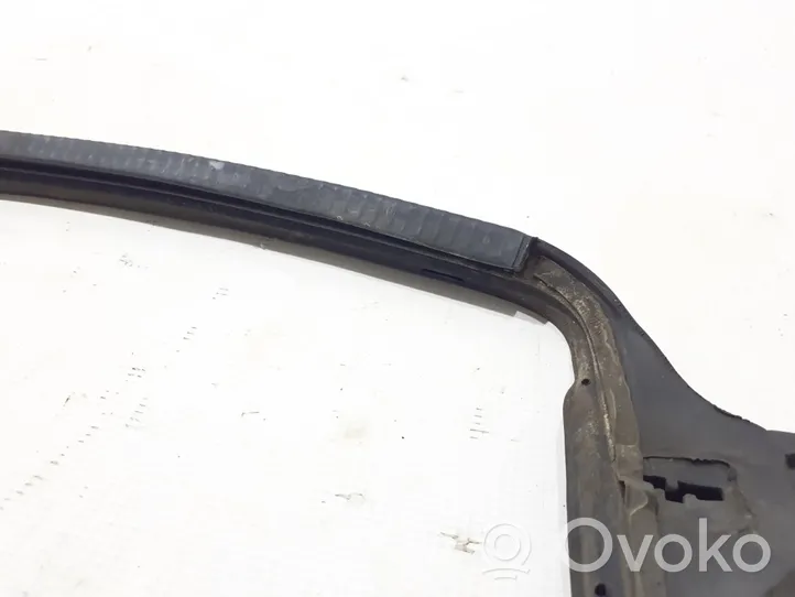 Mercedes-Benz Vito Viano W639 Gumowa uszczelka drzwi przednich A6396970498