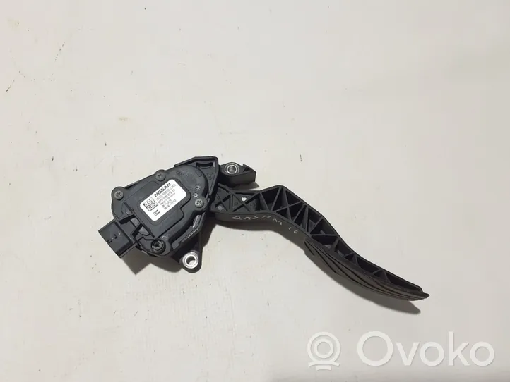 Nissan Qashqai Pedal del acelerador 180024BA0B