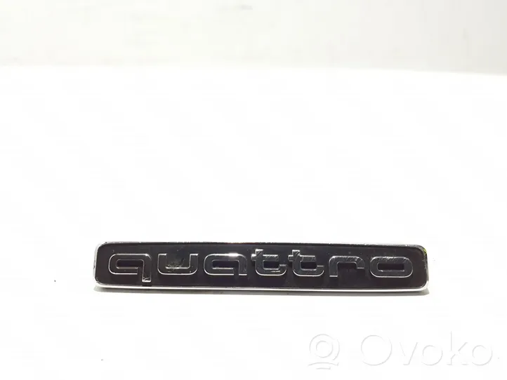 Audi A6 S6 C8 4K Valmistajan merkki/logo/tunnus 4K0853736A