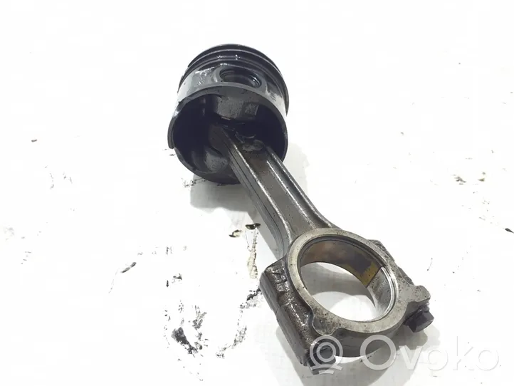 Renault Kangoo II Piston avec bielle 120A11104R