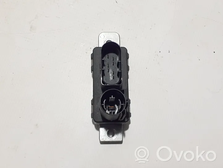 Volvo XC90 Przekaźnik / Modul układu ogrzewania wstępnego 32202461