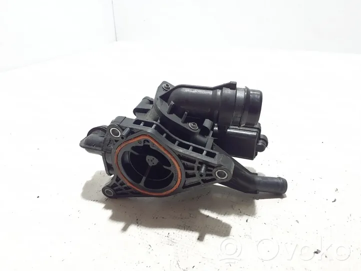 KIA Sportage Thermostat 256002M810