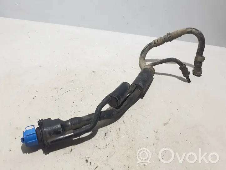 Renault Master III Tuyau de remplissage de réservoir de carburant 172B03478R