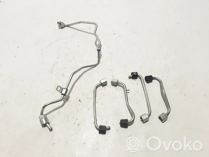 Volvo XC60 Linea/tubo di alimentazione iniettore del carburante 