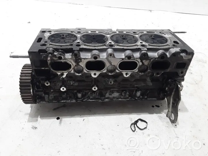 Ford Kuga II Engine head 1683822