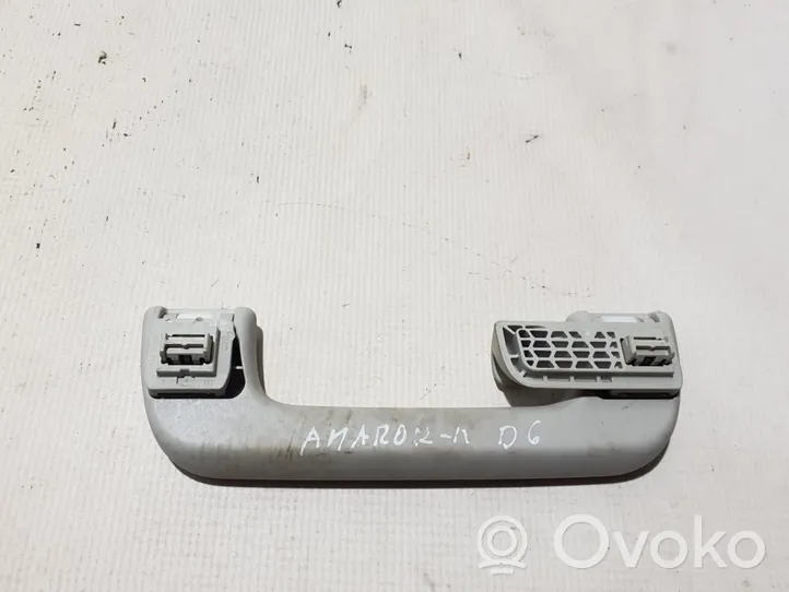 Volkswagen Amarok Uchwyt / Rączka sufitowa tylna 8R0857607
