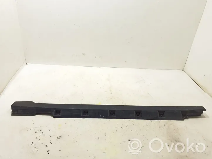 Volkswagen PASSAT B8 Sill 3G0853858