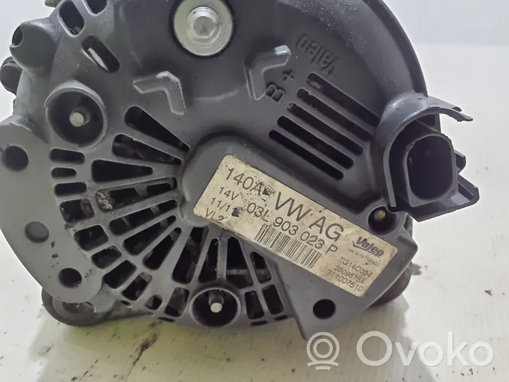 Volkswagen Amarok Generatore/alternatore 03L903023PS