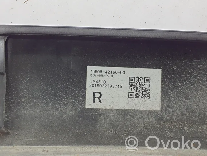 Toyota RAV 4 (XA50) Rivestimento parafango (modanatura) 7560542160