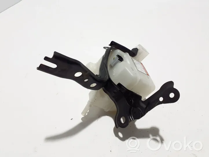 Toyota RAV 4 (XA50) Brake fluid reservoir 4722042140