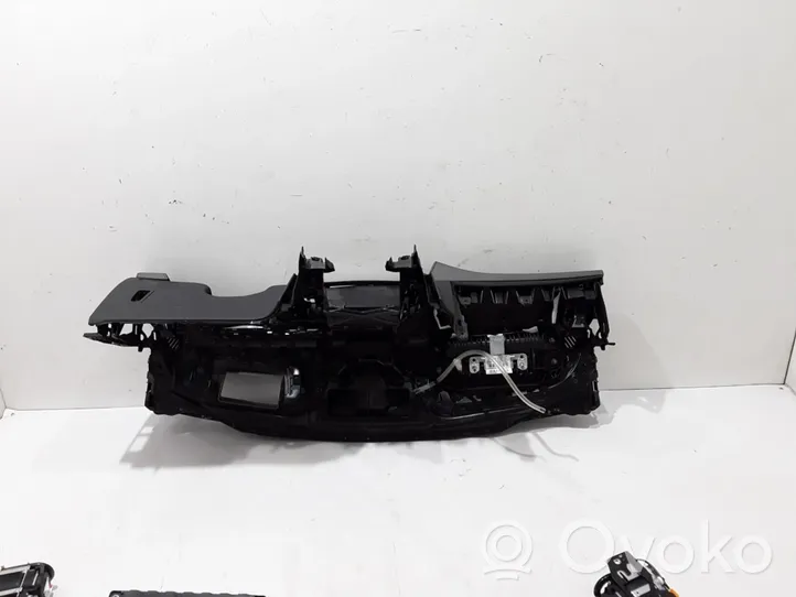 Mercedes-Benz EQC Cruscotto A29368055017C70