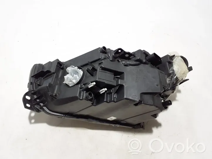 Volvo XC40 Headlight/headlamp 31655632