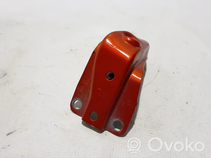 Toyota Hilux (AN120, AN130) Supporto di montaggio del parafango 53908KK020