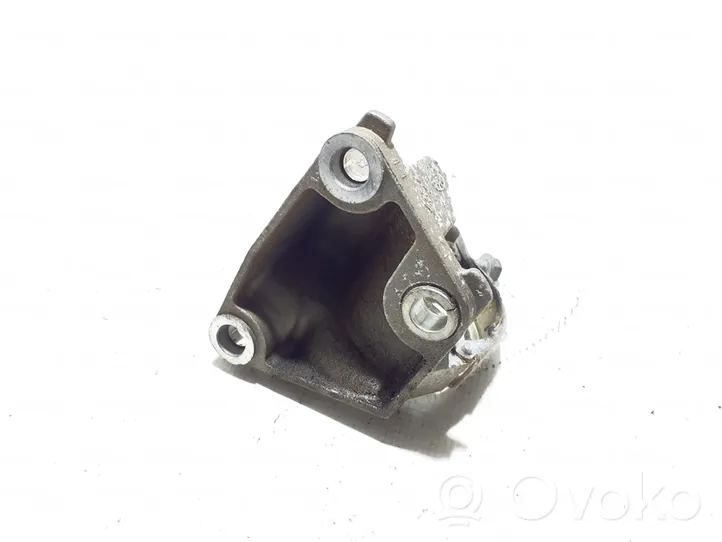 Renault Captur Driveshaft support bearing bracket 397748189R