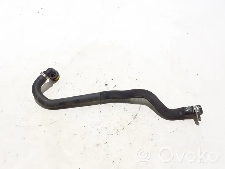 Volvo XC40 Engine coolant pipe/hose 32226258