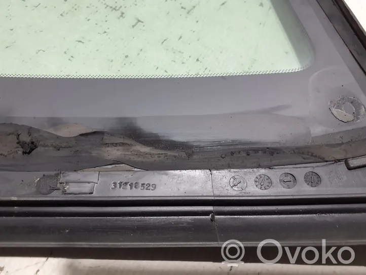 Volvo C30 Aizmugurējais virsbūves sānu stikls 31218529